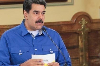 Ο Μαδούρο υπέγραψε διάταγμα που του δίνει διευρυμένες εξουσίες σε περίπτωση στρατιωτικής εισβολής στη Βενεζουέλα
