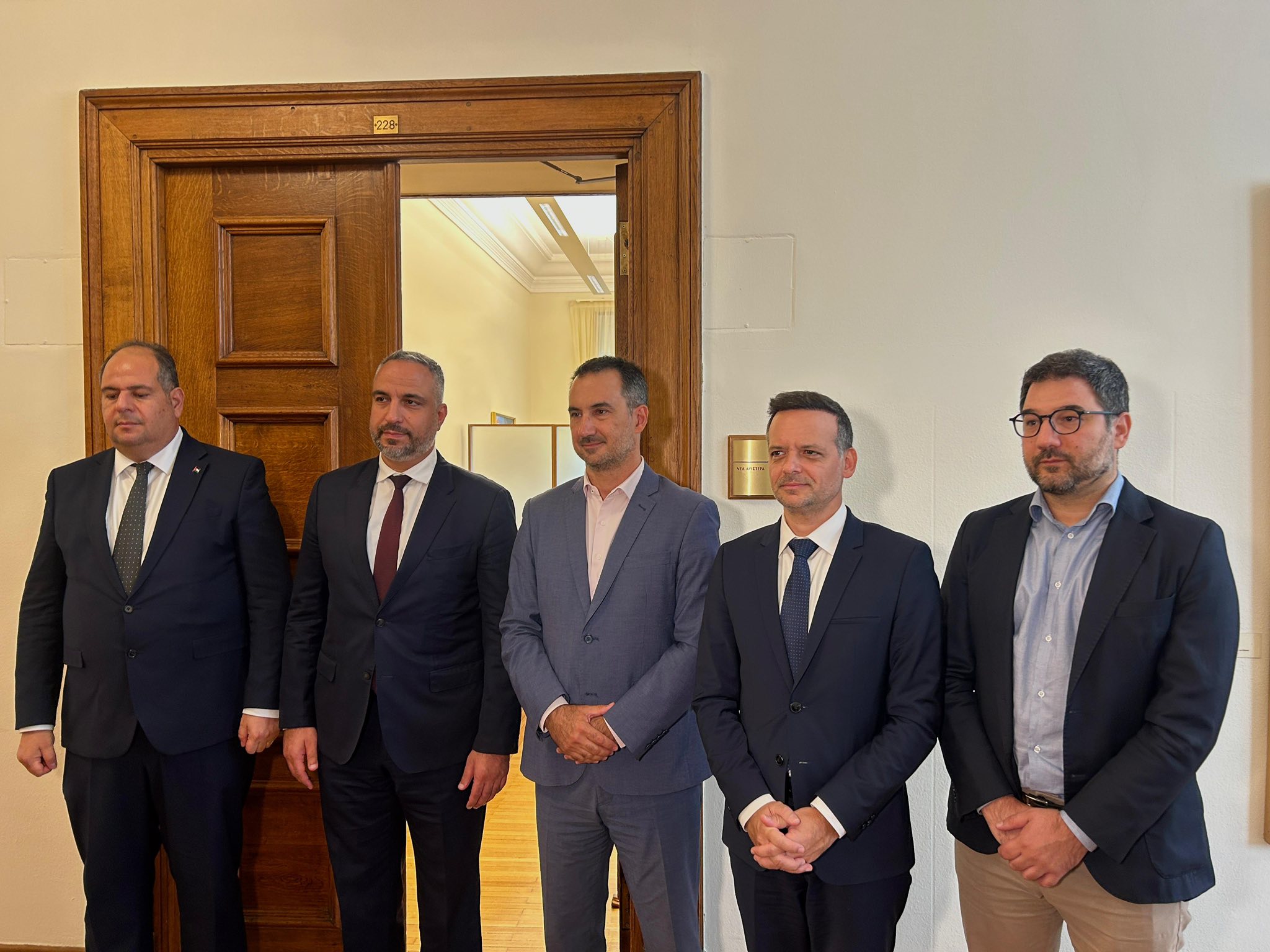 Χαρίτσης μετά την συνάντηση με τον δήμαρχο της Βηθλεέμ: «Η αλληλεγγύη είναι η μόνη επιλογή σε εποχές βαρβαρότητας»