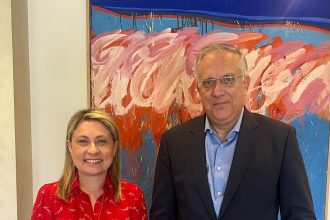 Χριστίνα Αλεξοπούλου σε Τάκη Θεοδωρικάκο: «Περαιτέρω ενίσχυση των επιχειρήσεων της Αχαΐας»