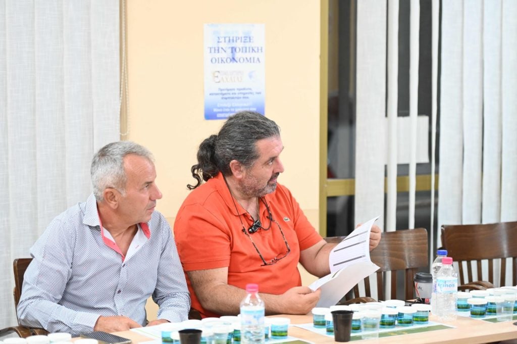Κοσμοσυρροή στο σεμινάριο που διοργάνωσε το Επιμελητήριο Αχαΐας, στο Αίγιο, για το ελαιόλαδο