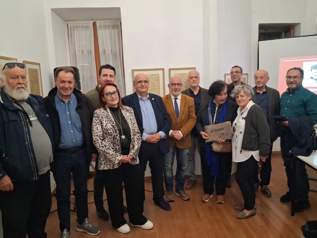 «Αγιογραφίες του Θεάτρου Σκιών»: Ο Δ. Βούρτσης και η καλλιτεχνική ανανέωση της λαϊκής μας παράδοσης, στο επίκεντρο της εκδήλωσης στη Βίλα Κόλλα