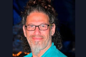 Ταυτοποιήθηκε η μία από τις δύο σορούς ομήρων που παρέδωσε η Χαμάς τη νύχτα του Σαββάτου