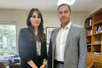 Συνάντηση του Δημάρχου Ζαχάρως με την Υφυπουργό Εσωτερικών Βιβή Χαραλαμπογιάννη 