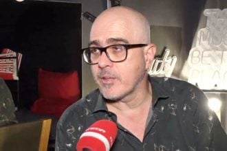 Βαγγέλης Χαρισόπουλος: «Στην τηλεόραση φέτος μειώθηκε το κομμάτι της τοξικής ενημέρωσης και βλέπουμε κάτι πιο ευχάριστο»