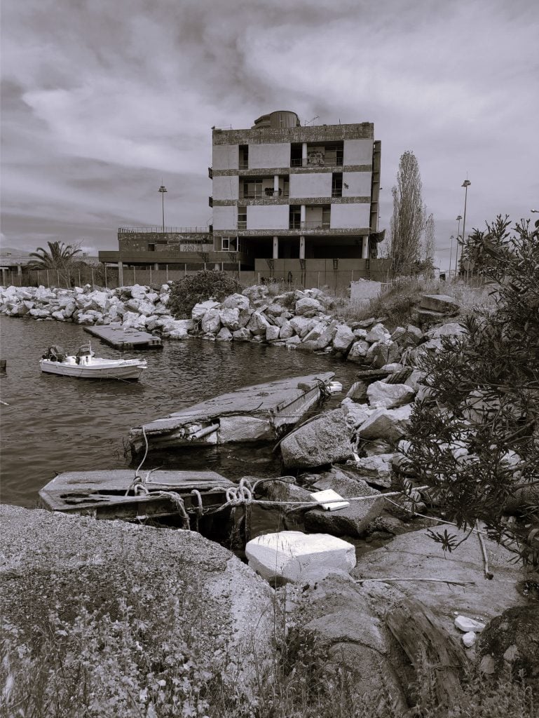 Κτίριο Οργανισμού Λιμένος Πατρών: Φωτογραφίζοντας το μέλλον