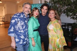 Maestro: Οι συντελεστές της δραματικής σειράς του MEGA ξεκίνησαν τα γυρίσματα στους Παξούς