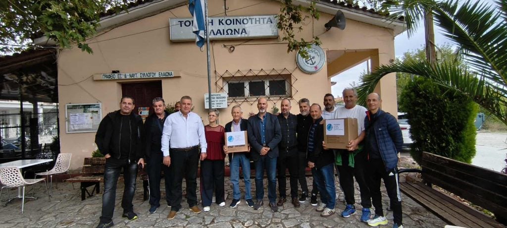 Νέοι απινιδωτές σε Πλάτανο και Ελαιώνα Αιγιαλείας από την Περιφέρεια - Χ.Μπονάνος: «Προτεραιότητα η ανθρώπινη ζωή»