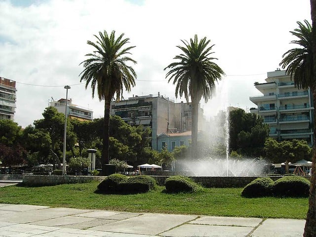 Ο Δήμος προχωρά στην αναβάθμιση δέκα συντριβανιών της Πάτρας