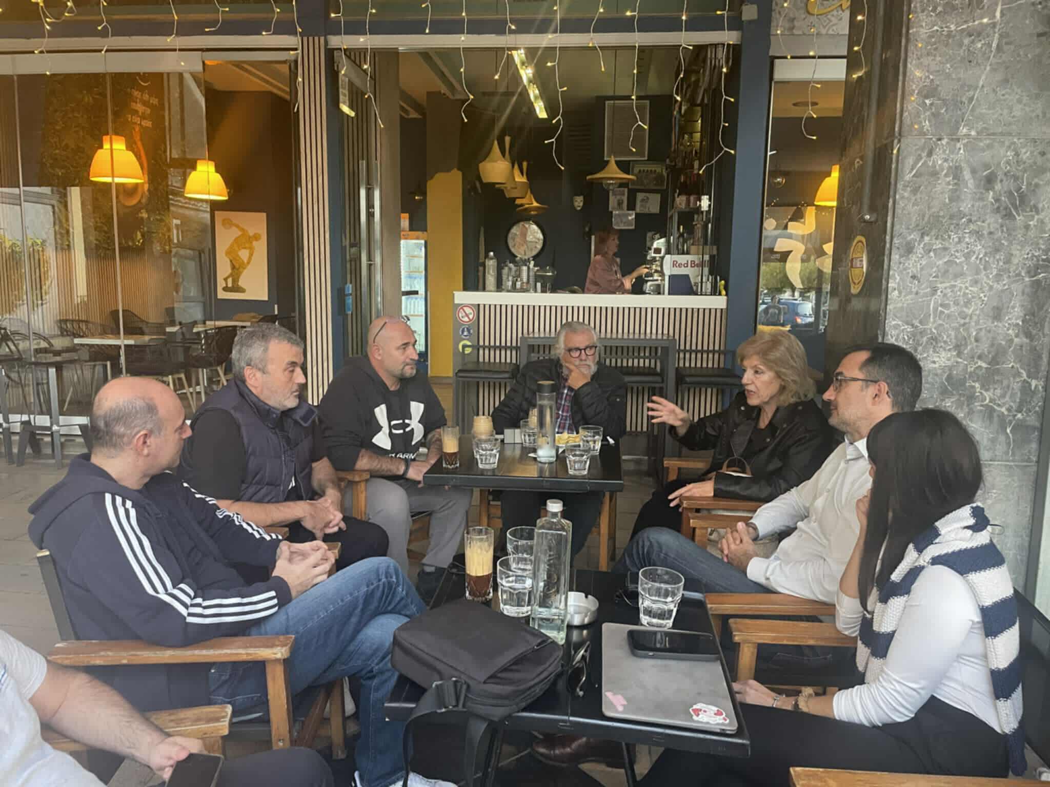 Συναντήσεις από το πρωΐ μέχρι το βράδυ για τον Αλέξη Χαρίτση στην Πάτρα ΦΩΤΟ