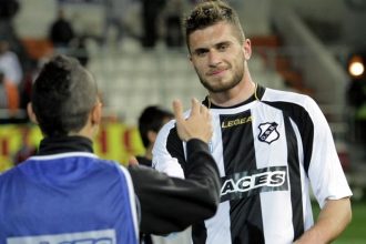 Δεκτή από το εφετείο η αναστολή ποινής του ΟΦΗ για την υπόθεση Παπάζογλου - Δεν του αφαιρούνται βαθμοί