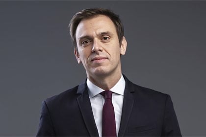 Δημήτρης Μάντζος: Υποκριτική και διχαστική η προσέγγιση της ΝΔ στο ζήτημα του Άγνωστου Στρατιώτη