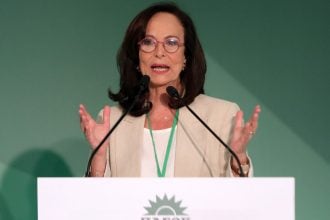 Α. Διαμαντοπούλου: «Τεκμηριωμένη αντιπολίτευση και προγραμματικός λόγος»