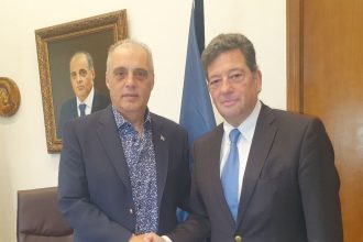 Ο Δημήτρης Παλούμπης εκπρόσωπος της Ελληνικής Λύσης στο Αίγιο