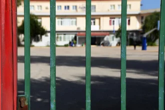 Τραγωδία: 10χρονο κορίτσι κατέρρευσε και πέθανε ενώ έκανε γυμναστική στο σχολείο του