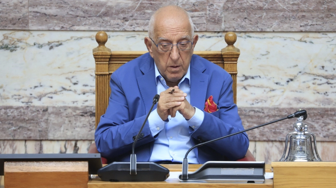 Κακλαμάνης: Το πλοίο «Οξυγόνο» μεταφέρεται σε λιμάνι του Νότιου Ισραήλ – Από αύριο η διαδικασία επιστροφής των 27 Ελλήνων
