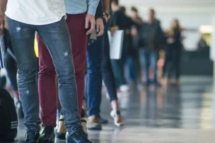 ΕΛΣΤΑΤ: Στο 8,1% υποχώρησε η ανεργία τον Αύγουστο - Δείτε πίνακες