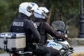 Άστεγος χτύπησε με πέτρα 70χρονη – Ο 38χρονος έχει αποδράσει 18 φορές από ψυχιατρικά ιδρύματα