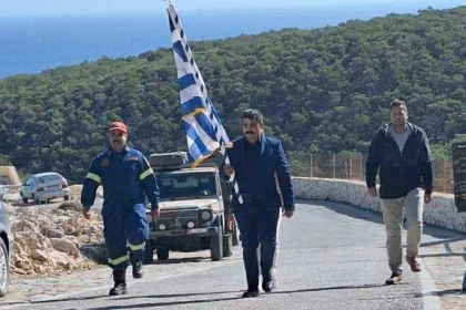 Γαύδος: Χωρίς μαθητές η παρέλαση – Κράτησαν οι κάτοικοι τη σημαία