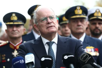 Τασούλας: Η φιλοπατρία των ηρώων του '40 μας καθοδηγεί ώστε ενωμένοι στα σπουδαία να ανταπεξέλθουμε στις απαιτήσεις των καιρών