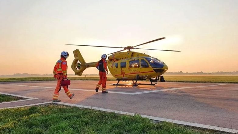 Επιστρέφει στη Βρετανία το τρίχρονο κοριτσάκι που βρέθηκε στην πισίνα χωρίς τις αισθήσεις του στη Ρόδο
