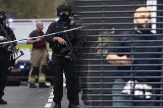 Η Βρετανία δεσμεύεται να πατάξει τον αντισημιτισμό μετά την επίθεση στο Μάντσεστερ