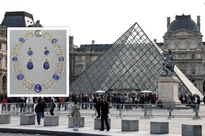 Bild: Οι ληστές του Λούβρου προσπάθησαν να πουλήσουν τα κλεμμένα κοσμήματα σε εταιρεία - Το προφίλ των συλληφθέντων