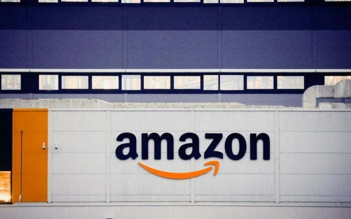 Amazon: «Μαχαίρι» σε 14.000 θέσεις εργασίας – Πώς η Τεχνητή Νοημοσύνη αλλάζει το μοντέλο της