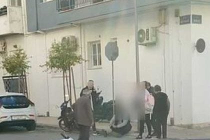 Πάτρα: ΙΧ εκτίναξε οδηγό δικύκλου στην Ιωνίας – ΦΩΤΟ