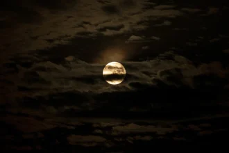 Πανσέληνος Οκτωβρίου: Η πρώτη υπερπανσέληνος του έτους θα φωτίσει τον ουρανό την επόμενη εβδομάδα