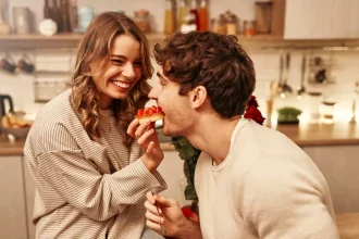 Φλεγμονή: Η μεγάλη απειλή που κρύβεται στο ράφι της κουζίνας – Ποιοι κινδυνεύουν περισσότερο