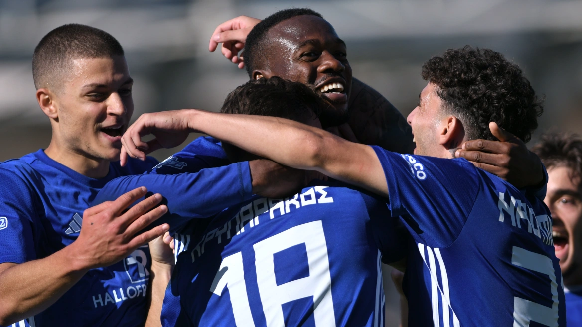 Superleague 2: «Σεφτέ» στις νίκες με τριάρα για τον ΠΑΣ Γιάννινα
