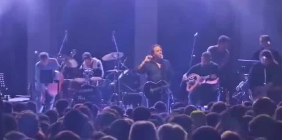 “Βούλιαξε” η Πλατεία Γεωργίου για Κότσιρα – Πορτοκάλογλου στο welcome to up του Πανεπιστημίου Πατρών ΦΩΤΟ