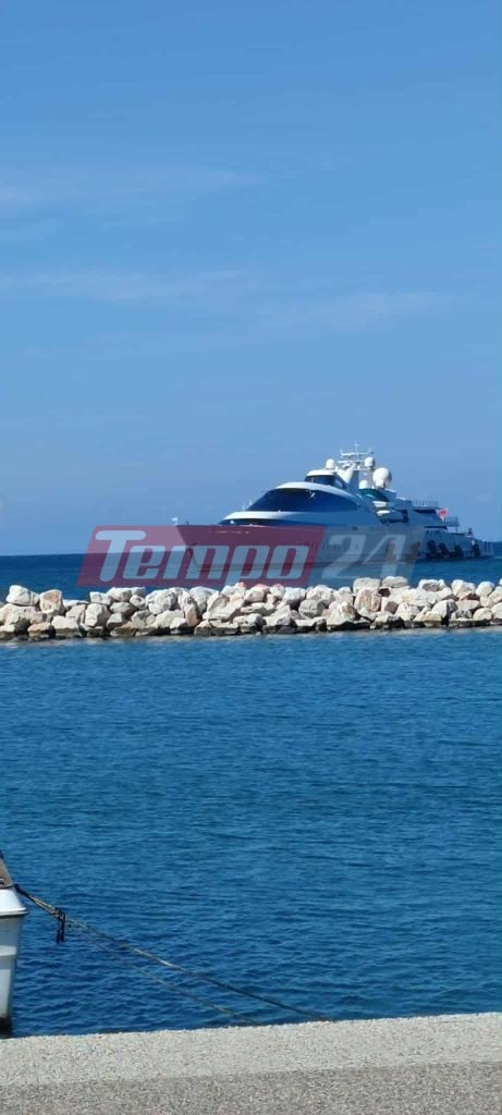 Πάτρα: Eντυπωσιάζει η θαλαμηγός του Εμίρη του Άμπου Ντάμπι-(ΦΩΤΟ)