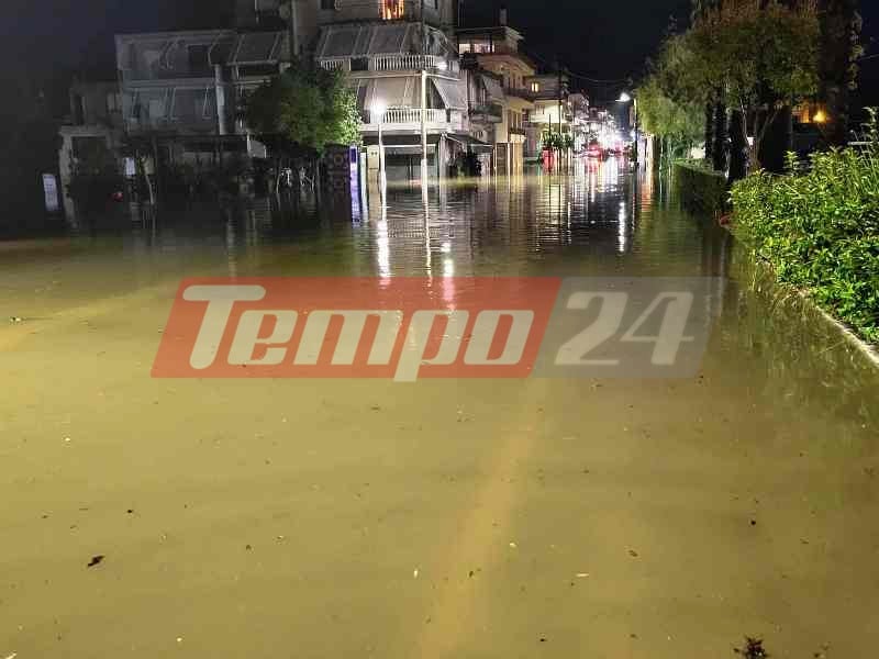 Μεσολόγγι - Αιτωλικό: Δύσκολη νύχτα για τους κατοίκους - Μετρούν τις πληγές τους από τις νέες πλημμύρες (ΦΩΤΟ)