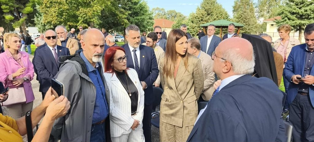 Χαράλαμπος Μπονάνος: Με την υπουργό Παιδείας στο Μεσολόγγι ΦΩΤΟ