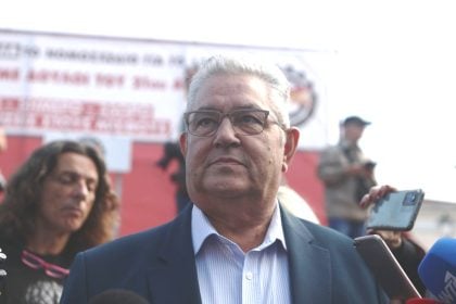 Δ. Κουτσούμπας: Αγώνας για λιγότερες ώρες δουλειάς, με 7ωρο, πενθήμερο, 35ωρο, με περισσότερο ελεύθερο χρόνο