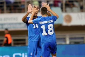 Εθνική Ποδοσφαίρου: Με 2000 Έλληνες φιλάθλους στο πλευρό της για τη νίκη στη Σκωτία