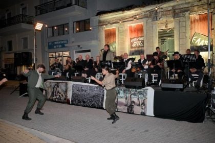 Τα «Ρεμπέτικα της Κατοχής» ξύπνησαν μνήμες - ΦΩΤΟ