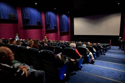 Με δύο ταινίες για τη ζωή, το έργο και του αγώνες του Μ. Θεοδωράκη ολοκληρώθηκαν οι δύο πρώτες ημέρες του αφιερώματος