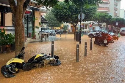 Ισπανία: Καταρρακτώδεις βροχές και πλημμύρες 