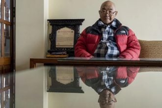 Έβερεστ: Πέθανε ο τελευταίος επιζών από την ιστορική ανάβαση του 1953
