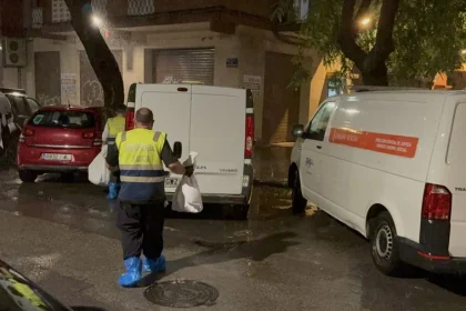 Σοκ στη Βαλένθια: Άνδρας βρέθηκε νεκρός στο διαμέρισμά του 15 χρόνια μετά τον θάνατό του – Περιστέρια είχαν σκορπίσει τα λείψανά του