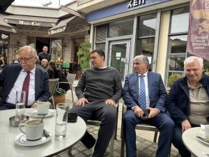 Ποιους είδε ο Β. Κικίλιας στα Καλάβρυτα