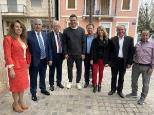 Ποιους είδε ο Β. Κικίλιας στα Καλάβρυτα