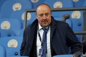 O Παναθηναϊκός διαψεύδει για Ράφα Μπενίτεθ: «Έχουμε προπονητή τον Χρήστο Κόντη»