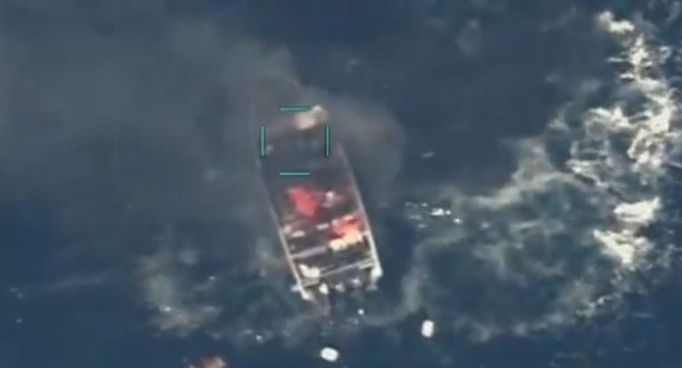 Νέο αμερικανικό πλήγμα με τέσσερις νεκρούς σε σκάφος που μετέφερε ναρκωτικά στον Ειρηνικό – ΒΙΝΤΕΟ
