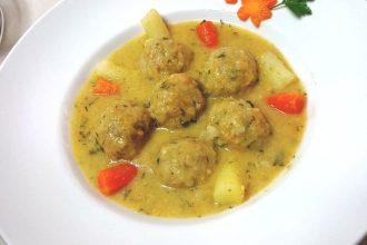 Γιουβαρλάκια μανιταριών