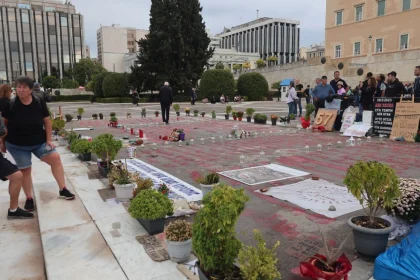 Η ανακοίνωση του ΣΥΡΙΖΑ για το Μνημείο του Αγνώστου Στρατιώτη