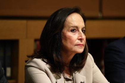 Άννα Διαμαντοπούλου: «Είναι πολλά τα “γιατί” από τα λάθη του κ. Μητσοτάκη»