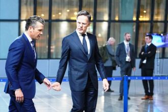 Ρούτε: Το ΝΑΤΟ έχει όλα τα μέσα και την εξουσία να αμυνθεί έναντι των απειλών